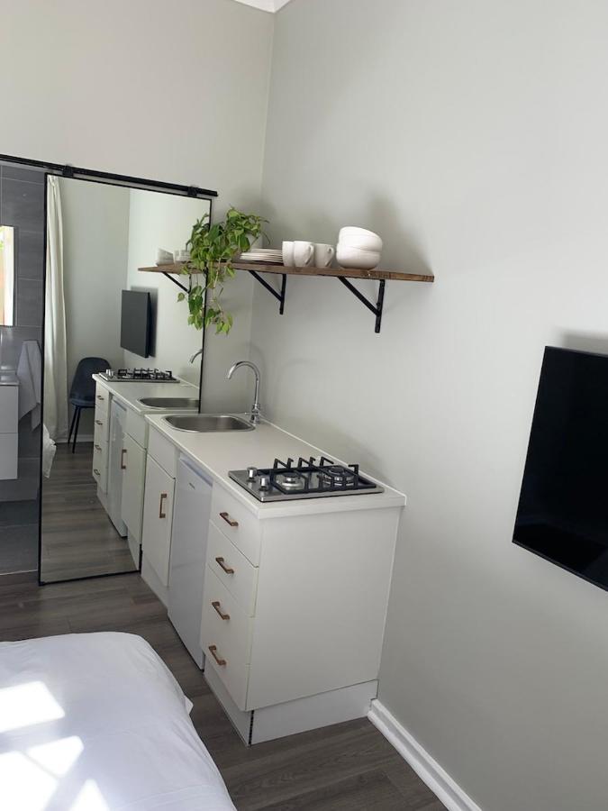 Solar Powered - Heart Of Constantia2 Apartment Кейптаун Екстериор снимка